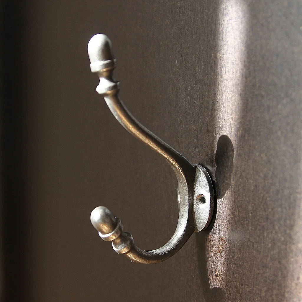 Cast Iron Hook Acorn