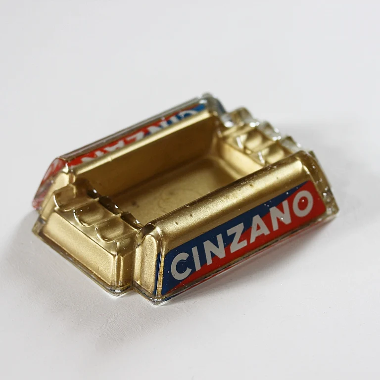 Cinzano Ashtray - Image 3