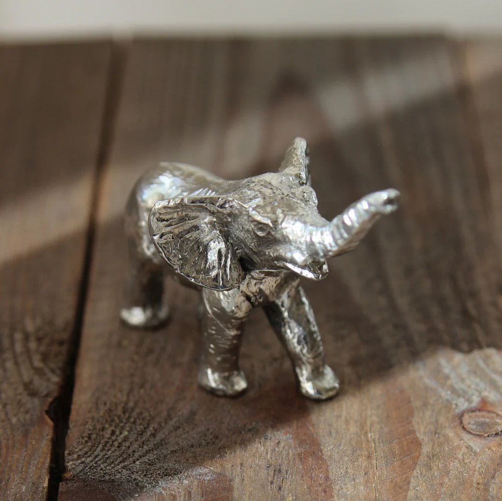 Elefant Skulptur