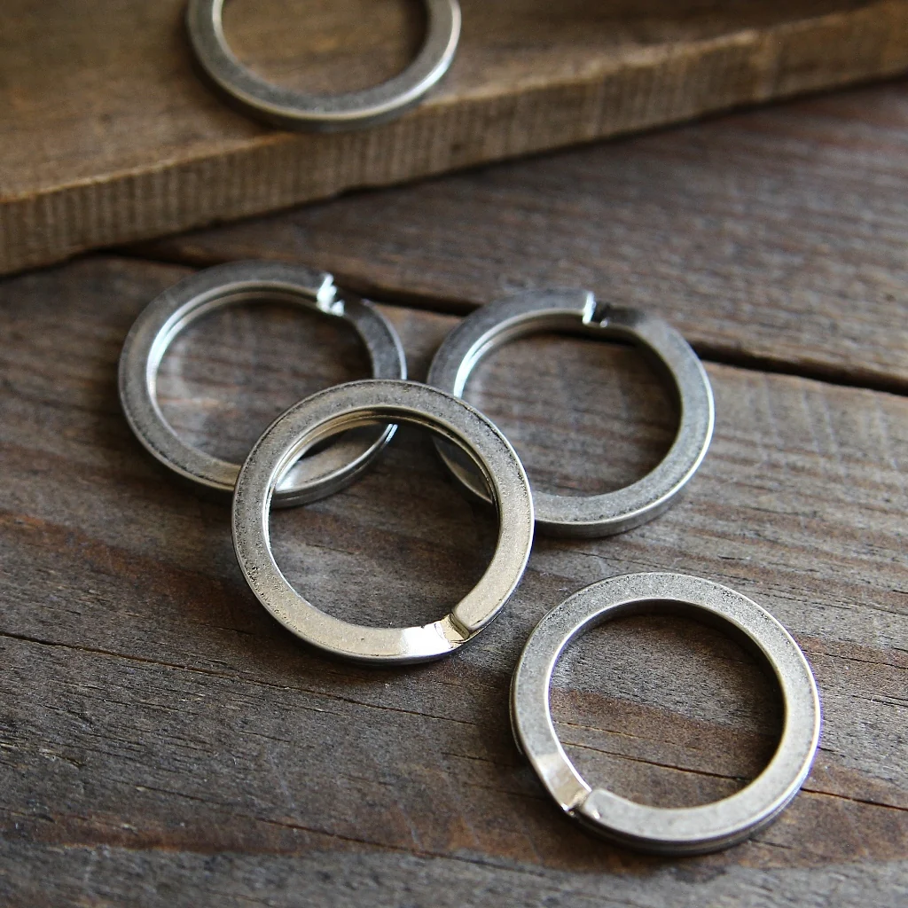 Flat Split Ring Matte Silver
