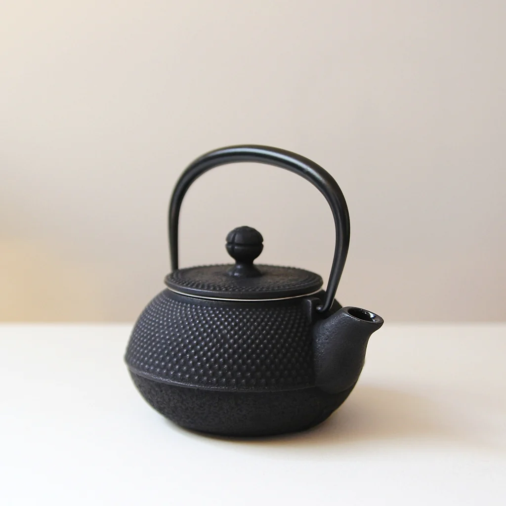 Iwachu Cast Iron Teapot - 0,3 L