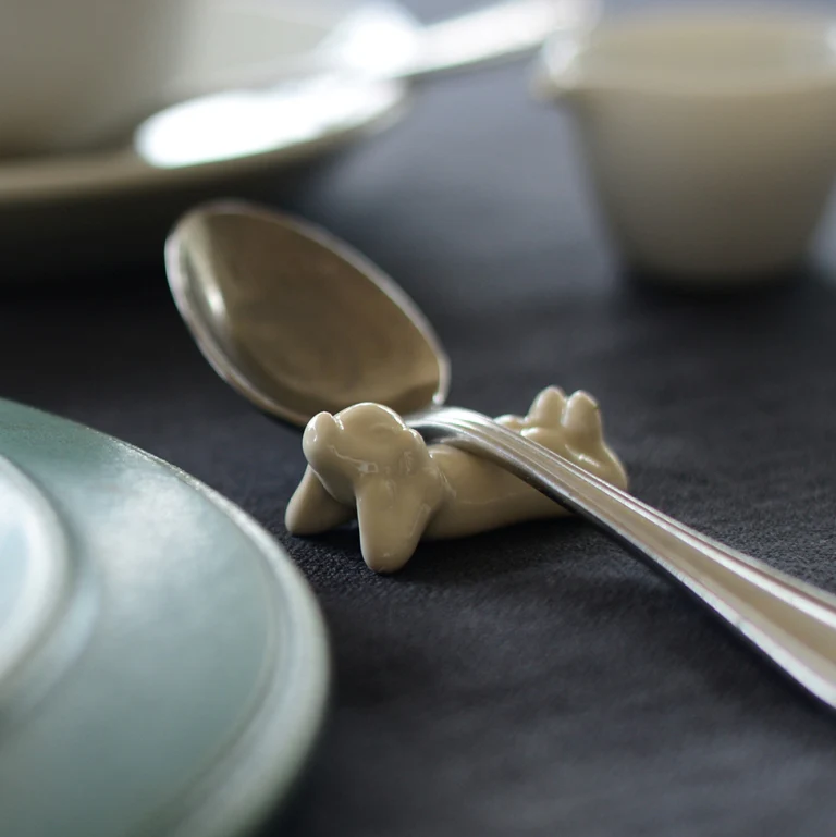 Piggy Knife Rest Dreamy - White